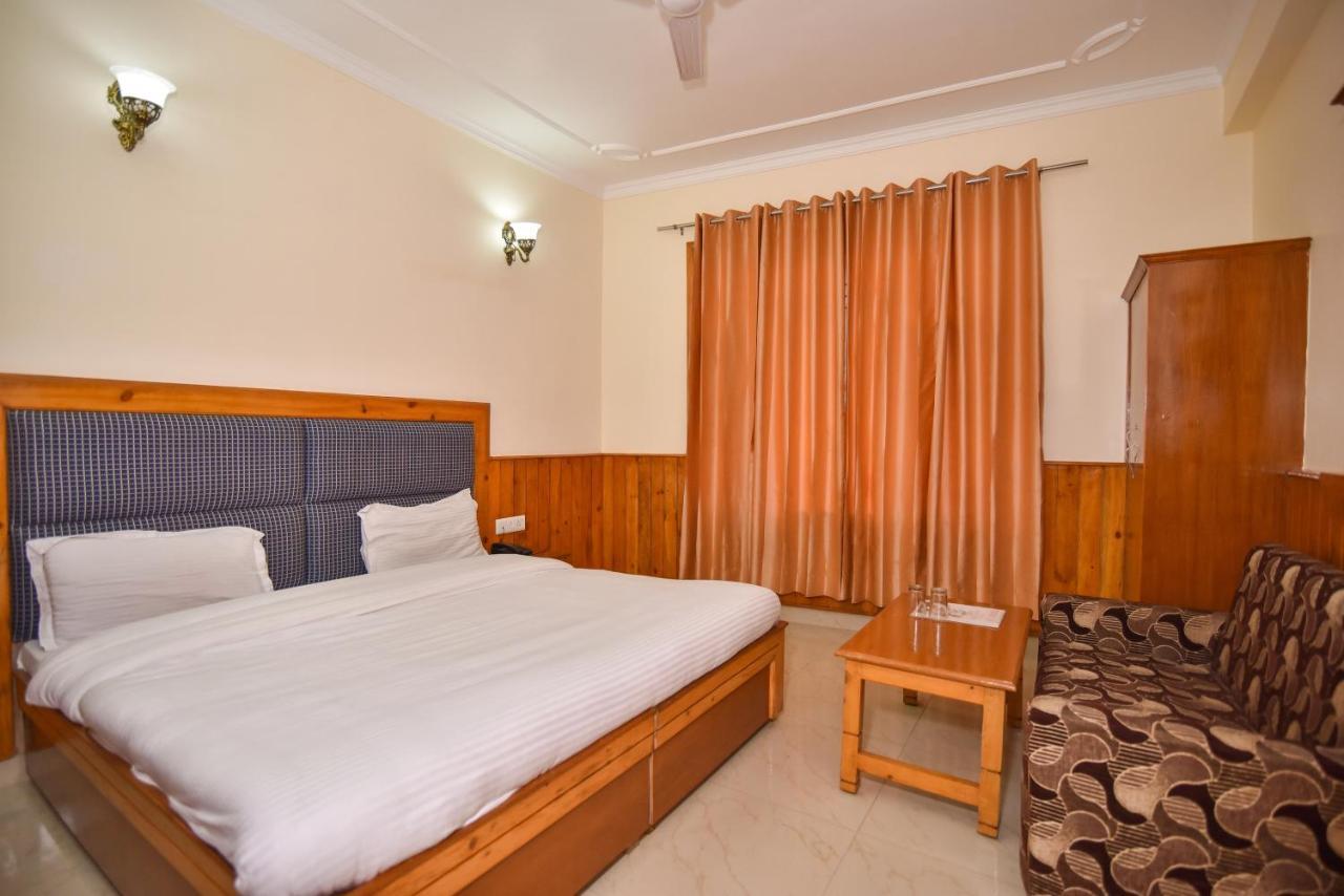 The Posh Hotel McLeod Ganj Exterior foto