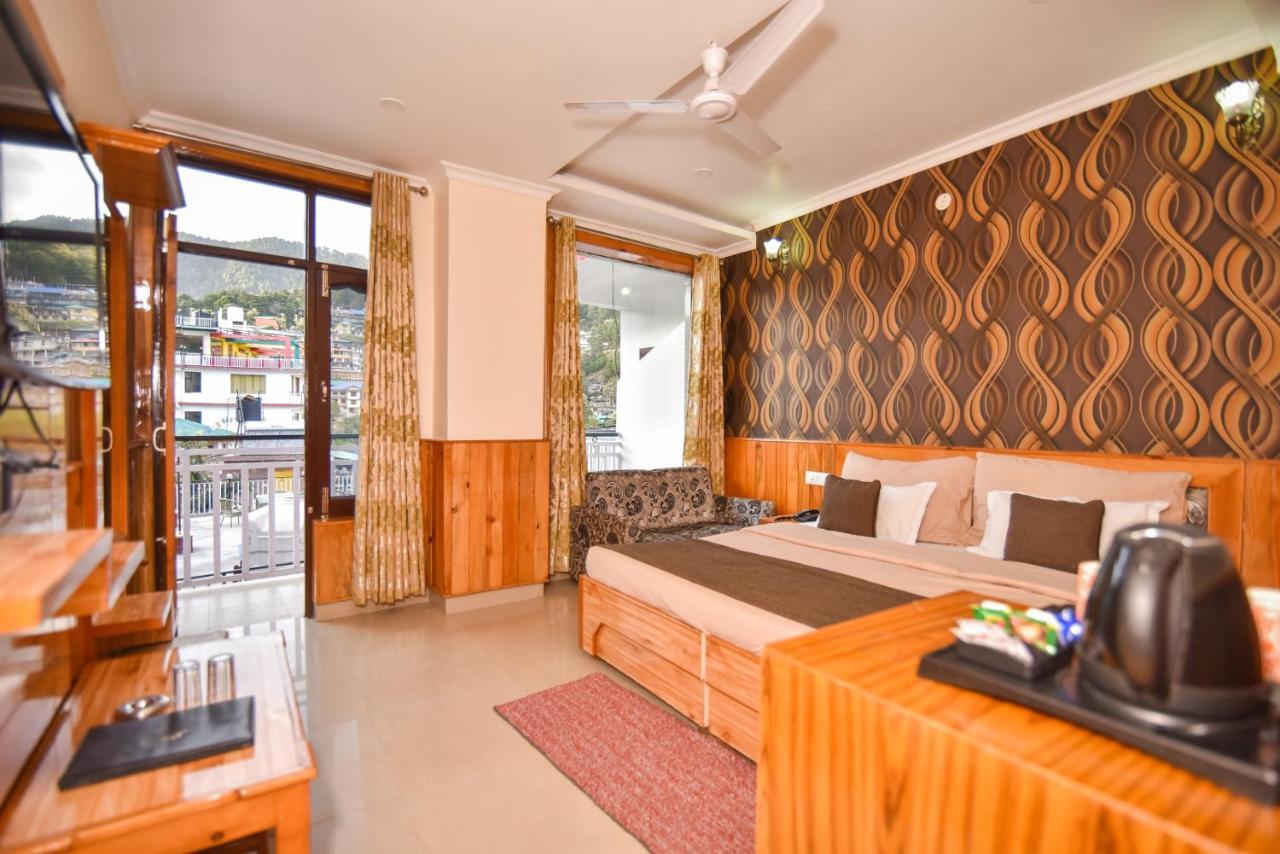 The Posh Hotel McLeod Ganj Exterior foto